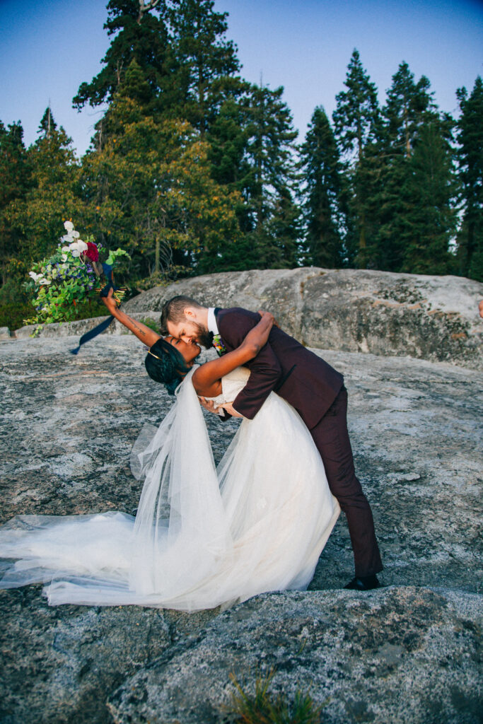 elope in sequoia, bride and groom kissing in sequoia, sequoia wedding photography, sequoia elopement photographer