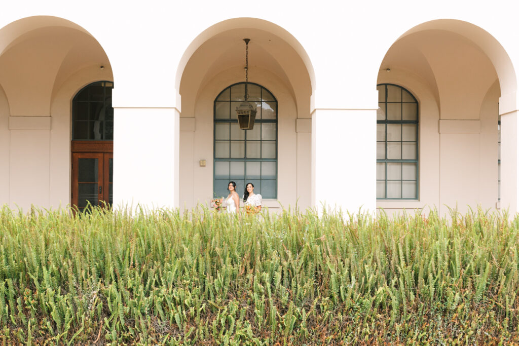 spend vs. splurge wedding, lesbian wedding at pasadena city hall